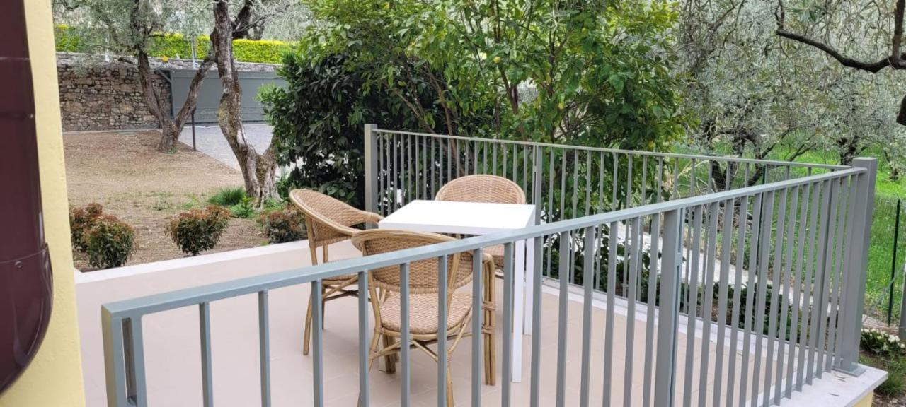 Apartament Ca' De L'Achille Torri Del Benaco Zewnętrze zdjęcie