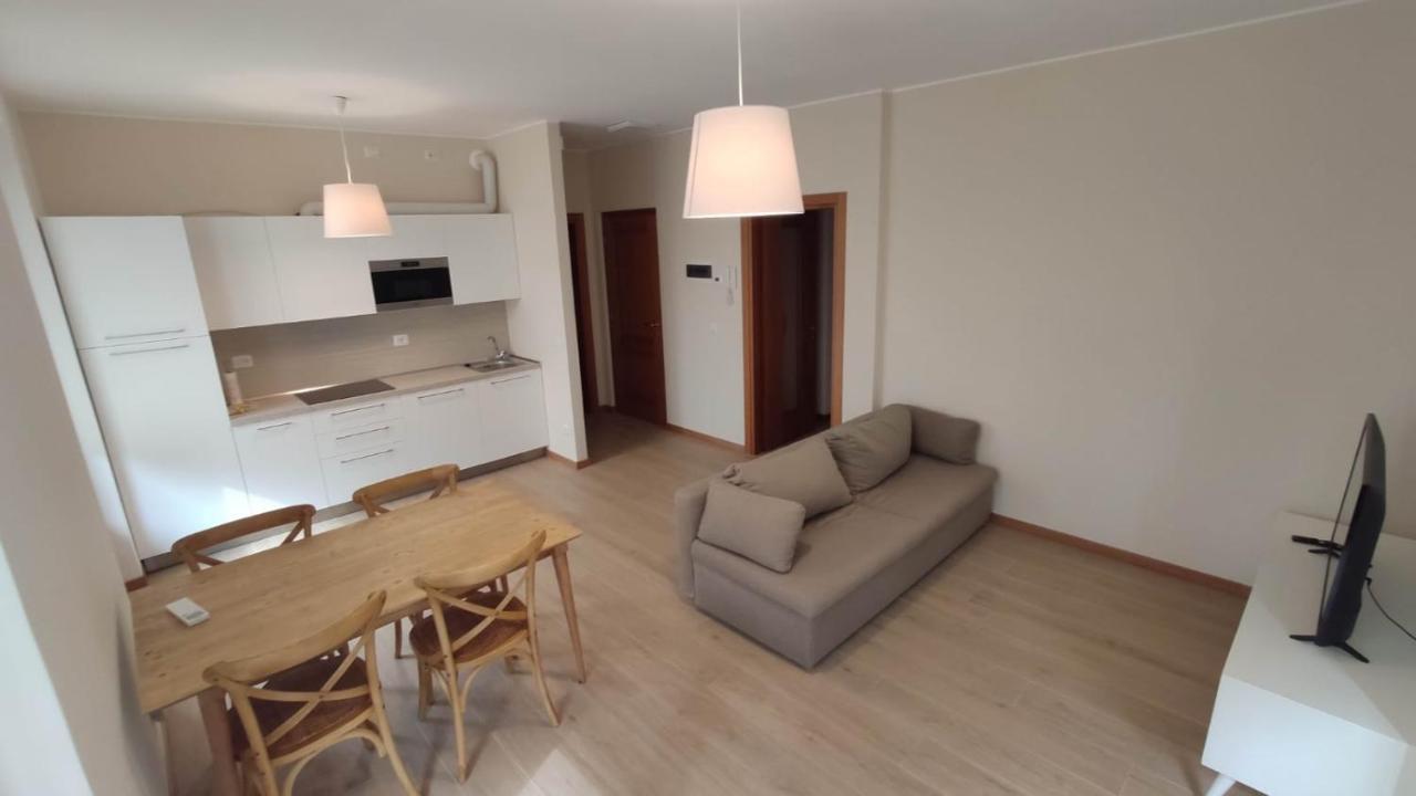 Apartament Ca' De L'Achille Torri Del Benaco Zewnętrze zdjęcie