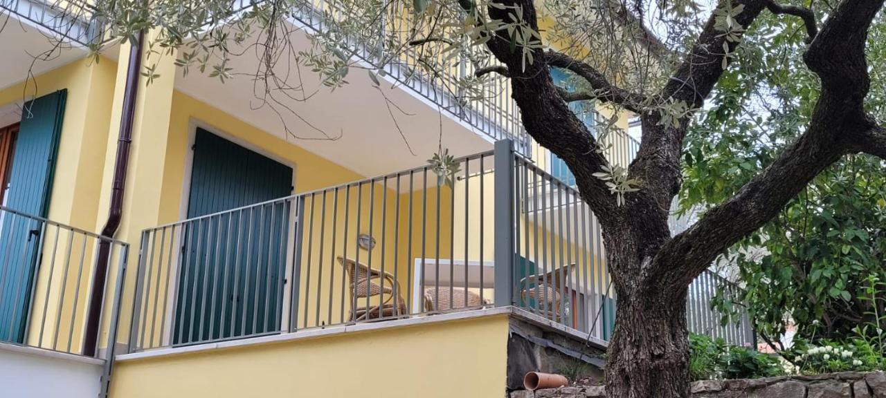 Apartament Ca' De L'Achille Torri Del Benaco Zewnętrze zdjęcie